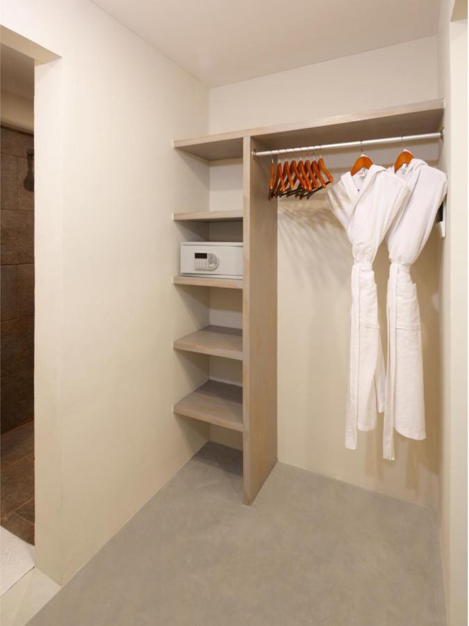 Standard King Room,1088539597:JPEG