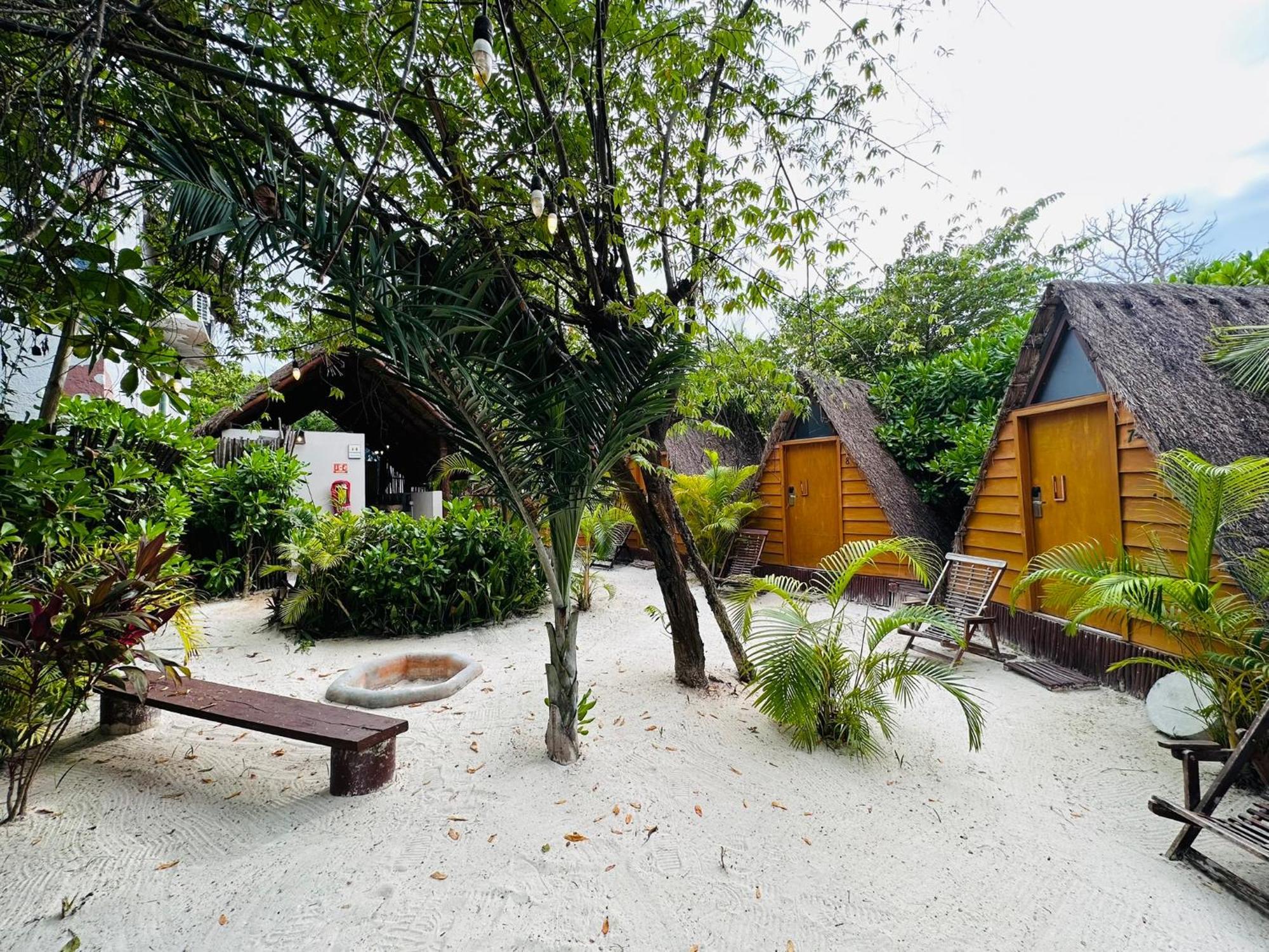 Bungalow Garden View,1717164257:JPEG