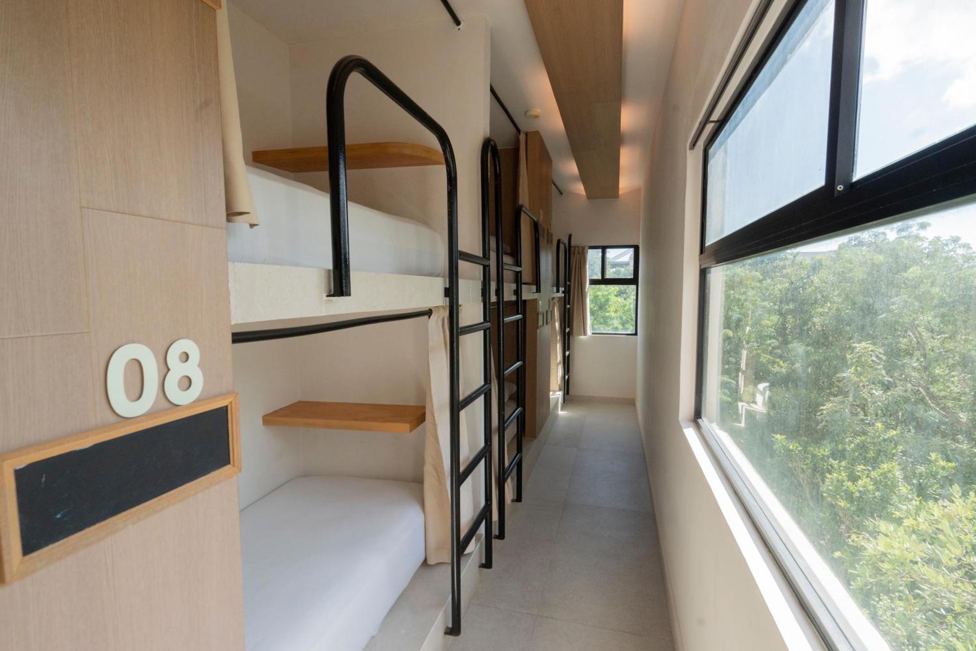 Bed 12-Bed Mixed Dormitory Room,1758486093:JPEG